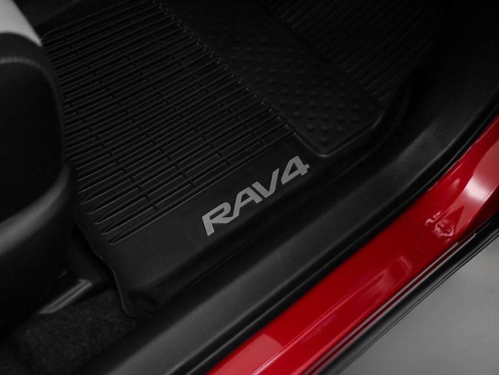 2017 Barcelona Red Metallic Toyota RAV4