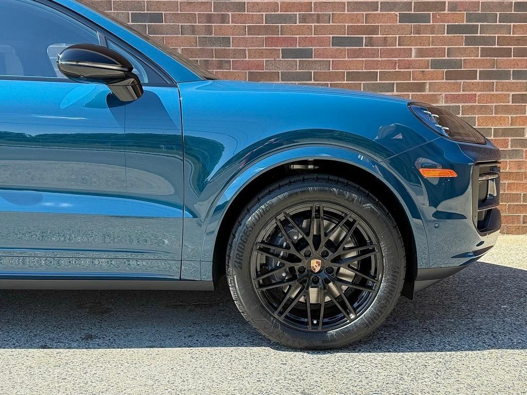 new 2026 Porsche Cayenne car, priced at $123,620
