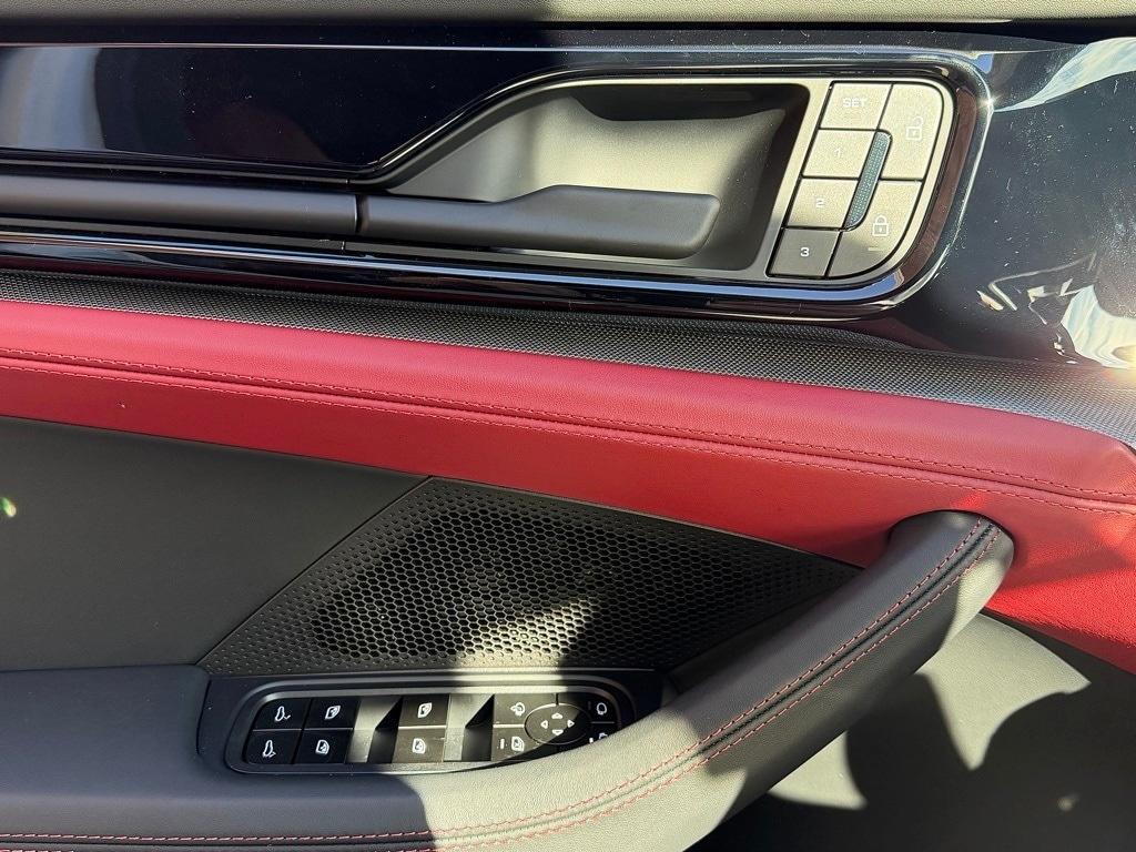 new 2026 Porsche Panamera car