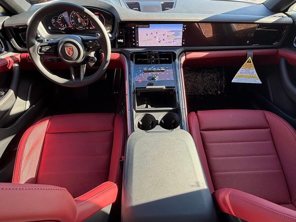 new 2026 Porsche Panamera car
