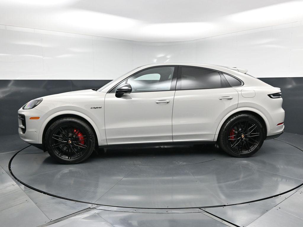 new 2025 Porsche Cayenne car, priced at $143,580
