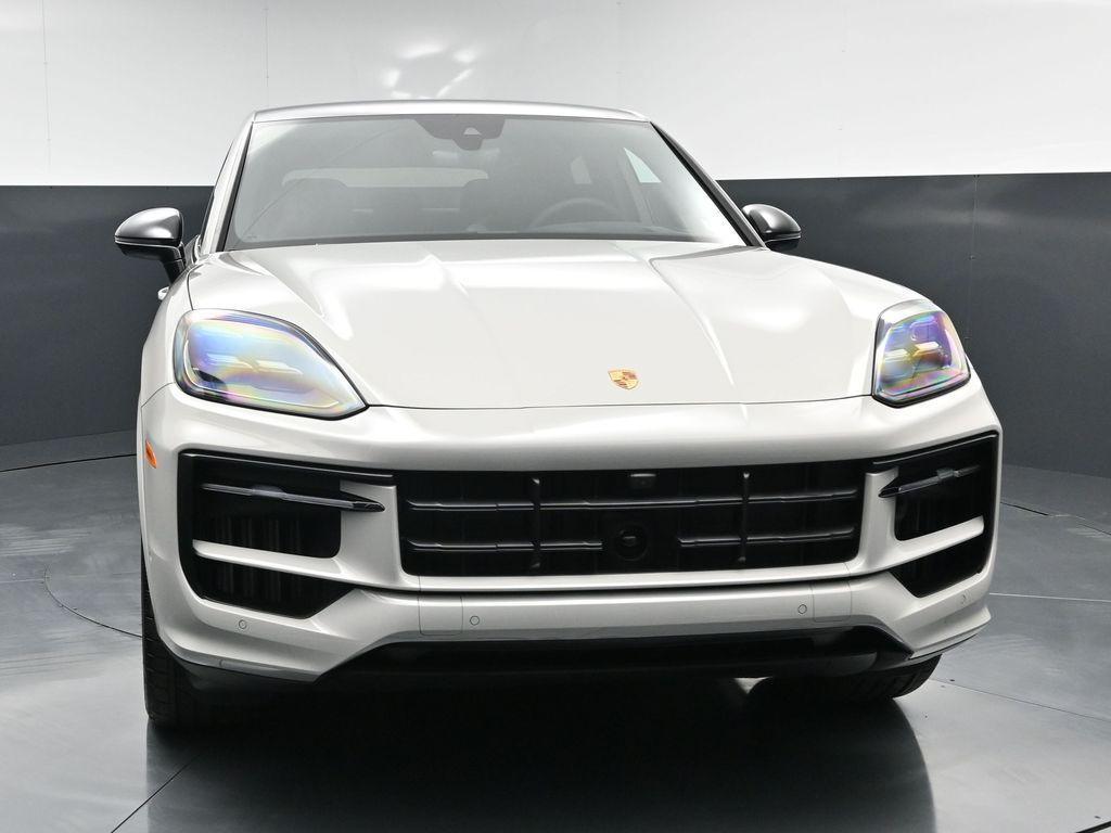 new 2025 Porsche Cayenne car, priced at $143,580