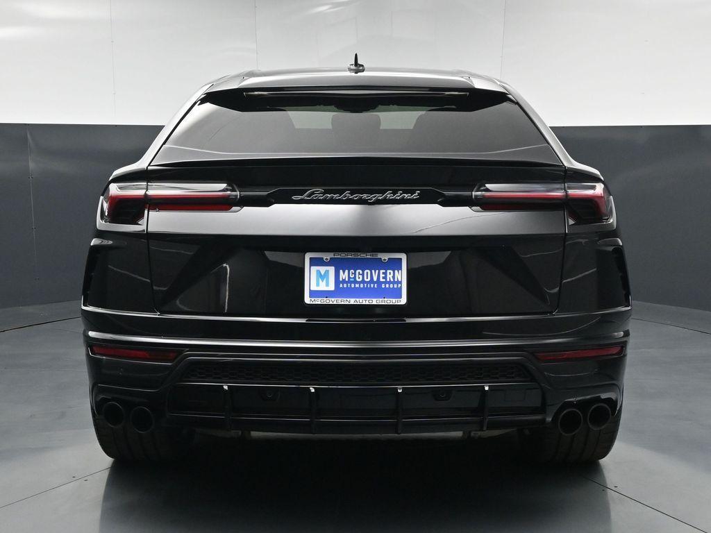 used 2022 Lamborghini Urus car, priced at $203,546