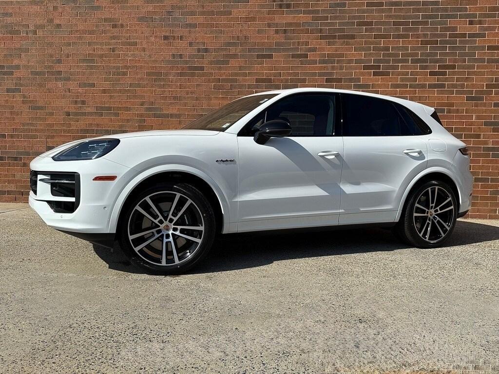 new 2026 Porsche Cayenne car, priced at $132,460