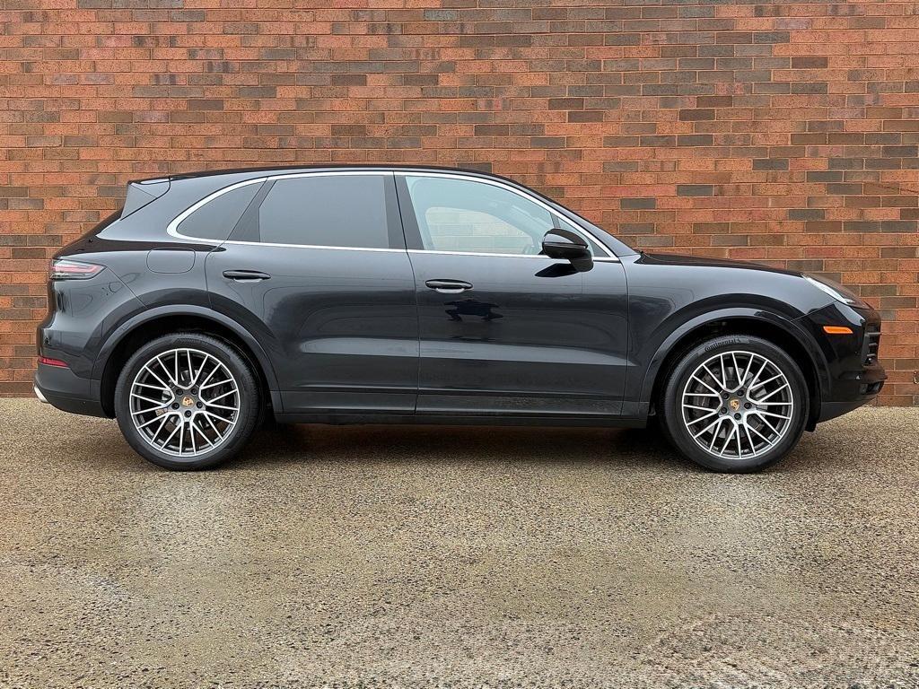 used 2021 Porsche Cayenne car