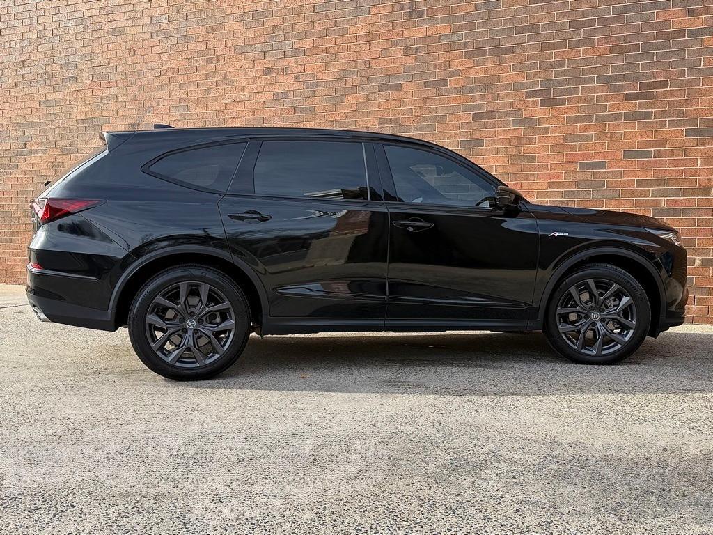 used 2024 Acura MDX car, priced at $42,172