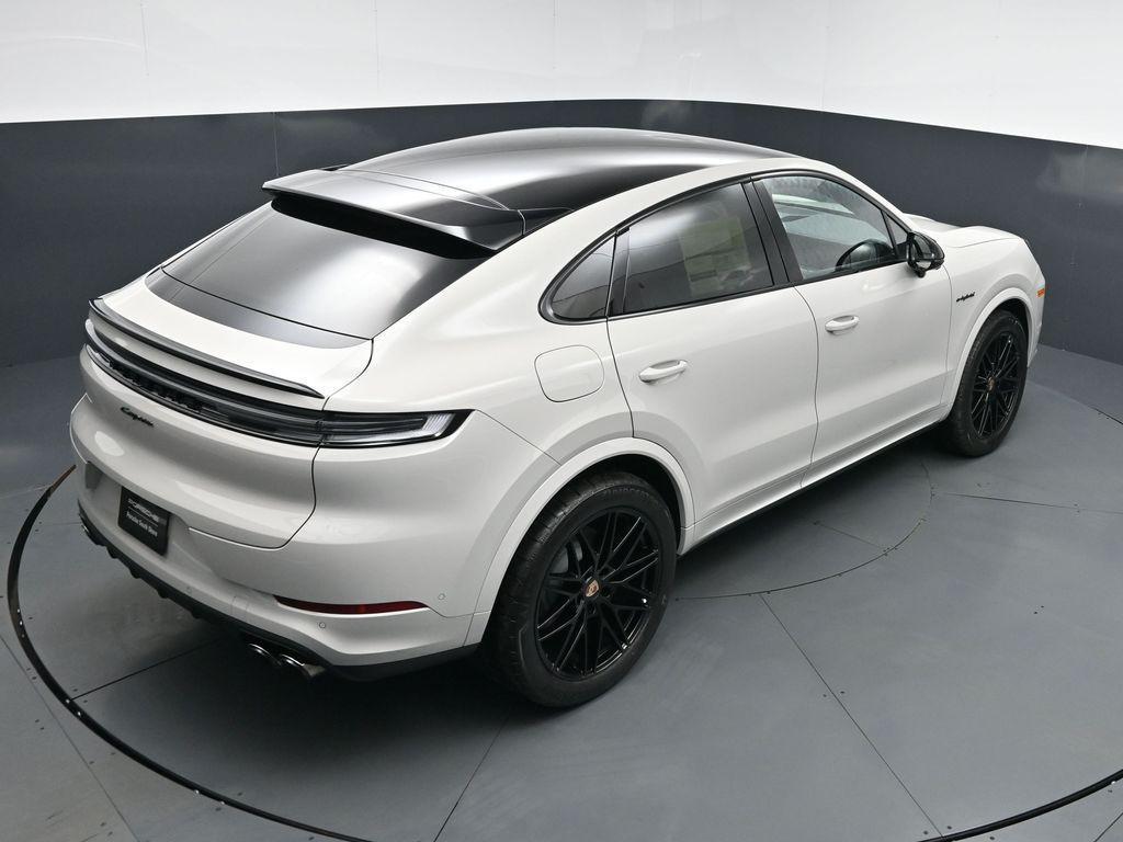 new 2026 Porsche Cayenne car, priced at $137,585
