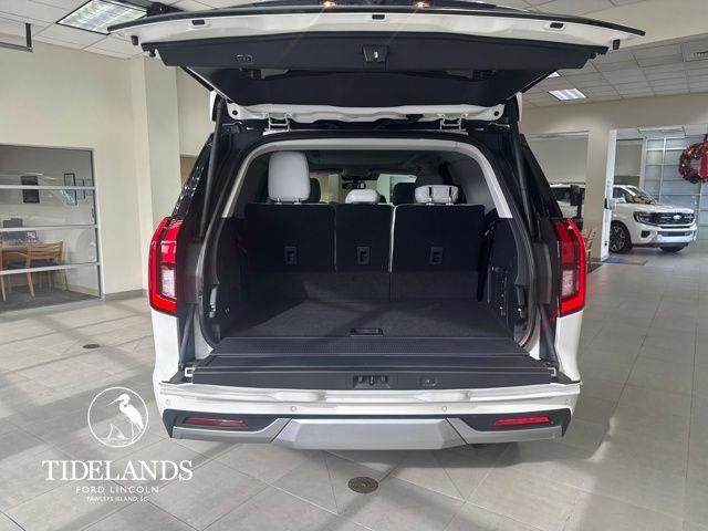 new 2025 Ford Expedition car, priced at $91,485