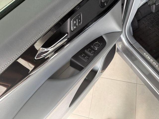 used 2021 Lincoln Nautilus car, priced at $29,300