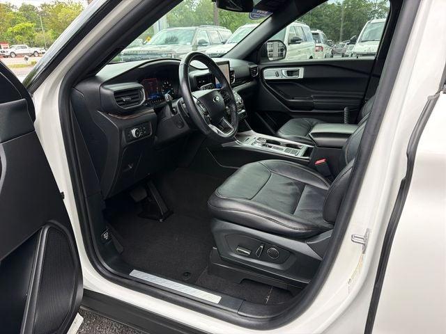 used 2020 Ford Explorer car