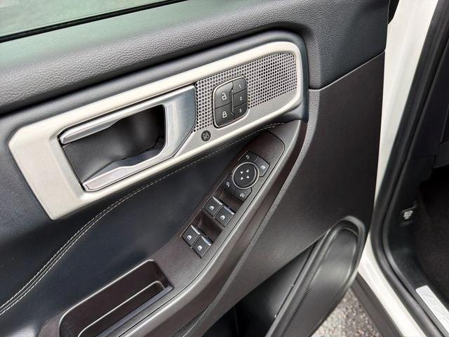 used 2020 Ford Explorer car