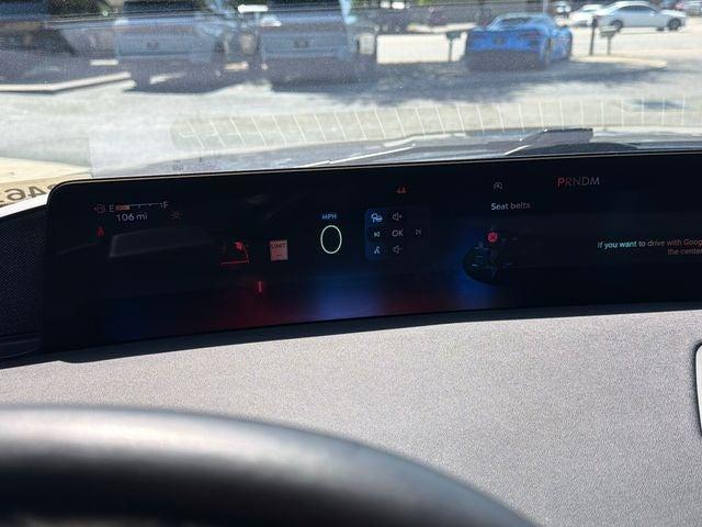 used 2025 Lincoln Navigator car