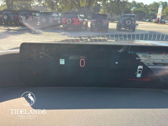 new 2025 Ford Expedition car, priced at $82,450