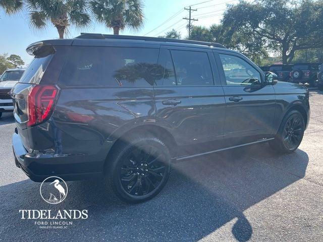 new 2025 Ford Expedition car, priced at $82,450