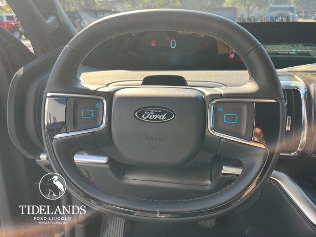 new 2025 Ford Expedition car, priced at $82,450