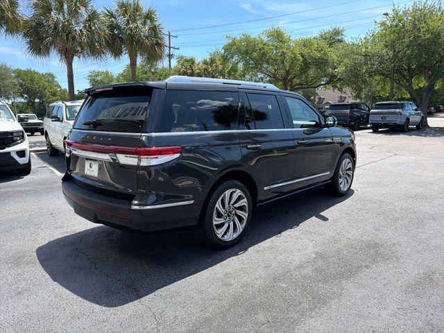 used 2023 Lincoln Navigator car