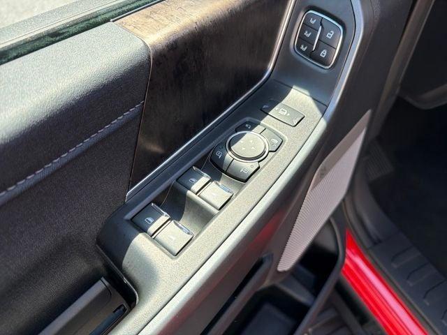 used 2025 Ford F-250 car