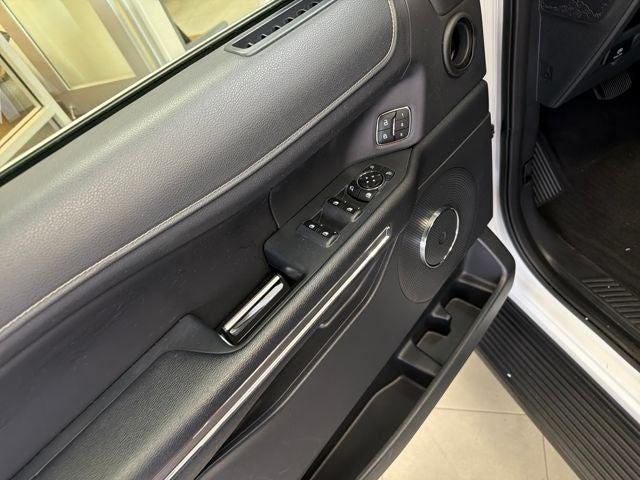 used 2024 Ford Expedition car, priced at $48,500