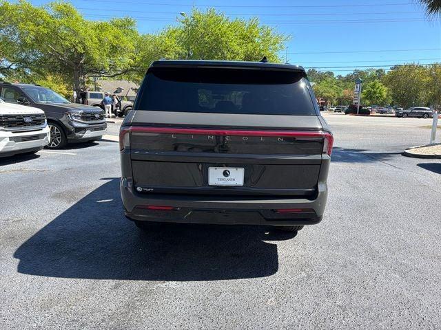 used 2025 Lincoln Navigator car