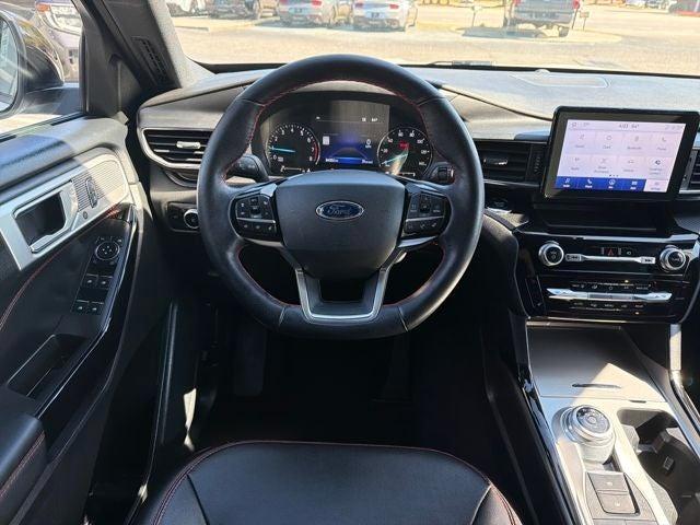 used 2023 Ford Explorer car
