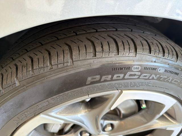 used 2024 Chevrolet Malibu car, priced at $20,995