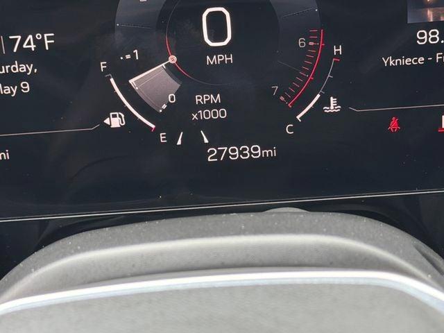 used 2025 GMC Yukon car