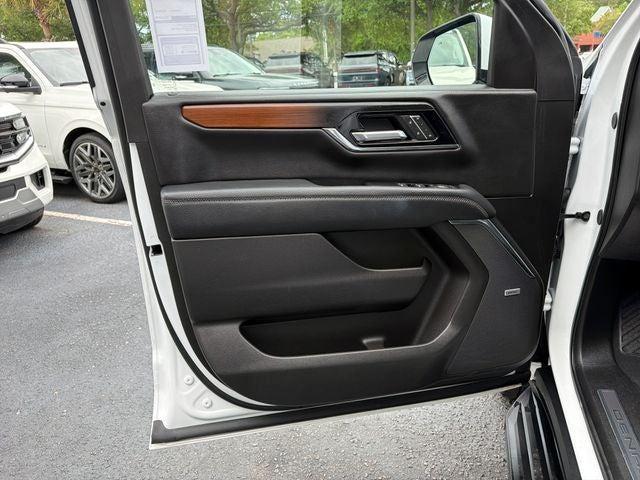 used 2025 GMC Yukon car