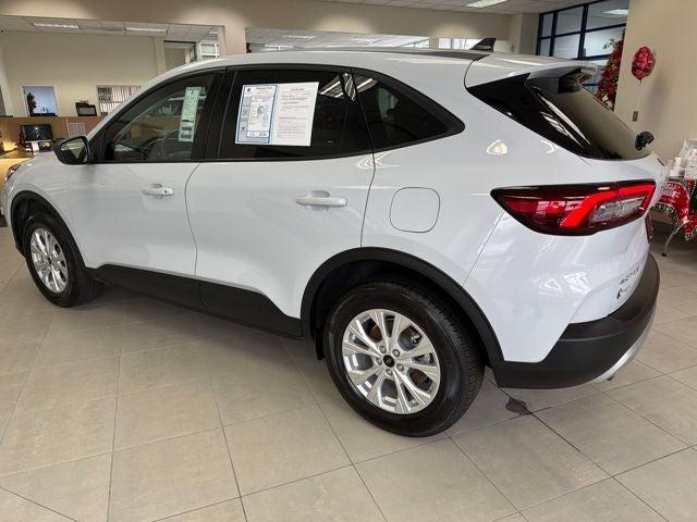 used 2025 Ford Escape car, priced at $21,995