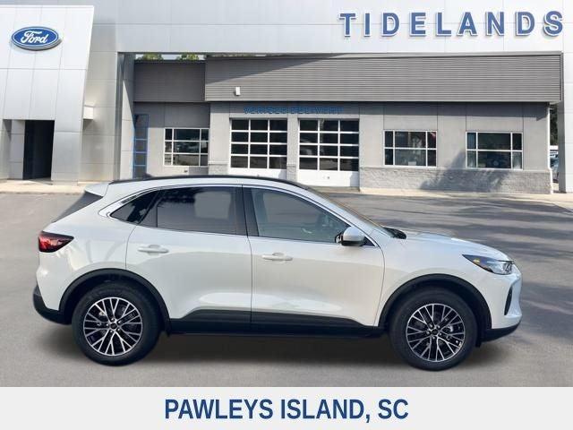 new 2025 Ford Escape car, priced at $29,995