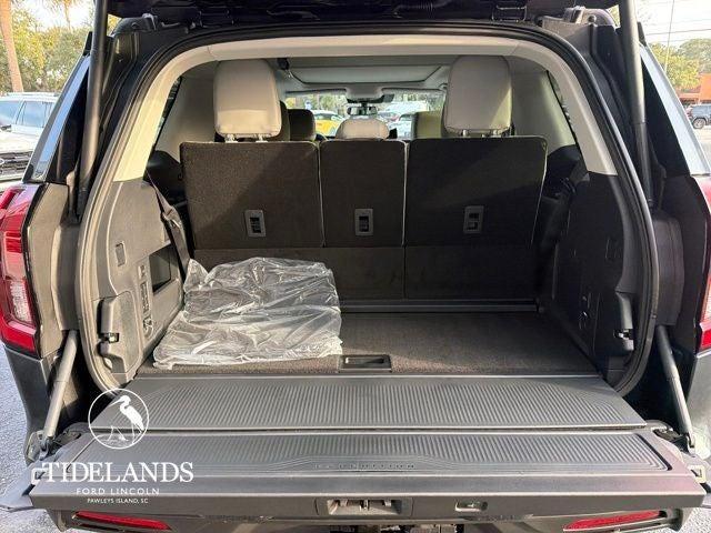 new 2026 Ford Expedition car, priced at $71,940