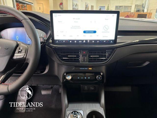 new 2026 Ford Escape car, priced at $31,995