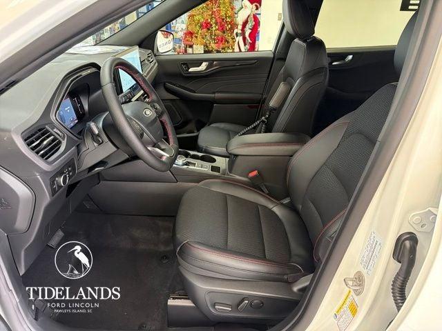 new 2026 Ford Escape car, priced at $31,995