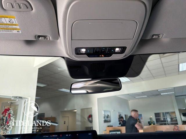 new 2026 Ford Expedition car, priced at $93,155