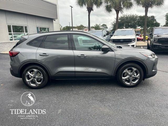 new 2026 Ford Escape car, priced at $33,770