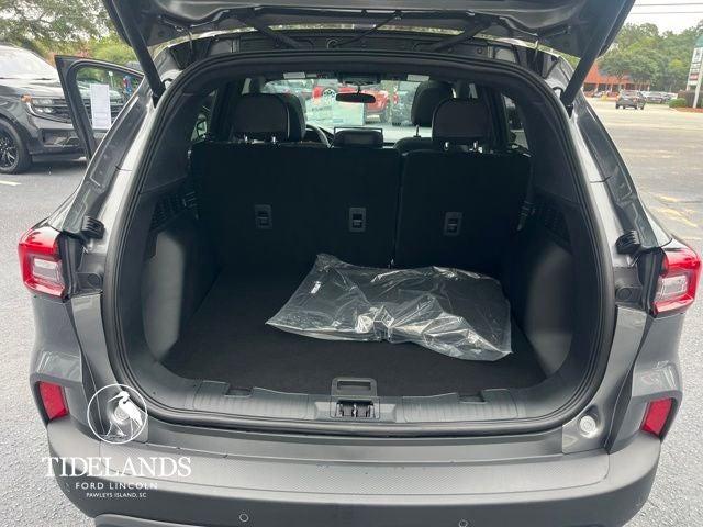 new 2026 Ford Escape car, priced at $33,770