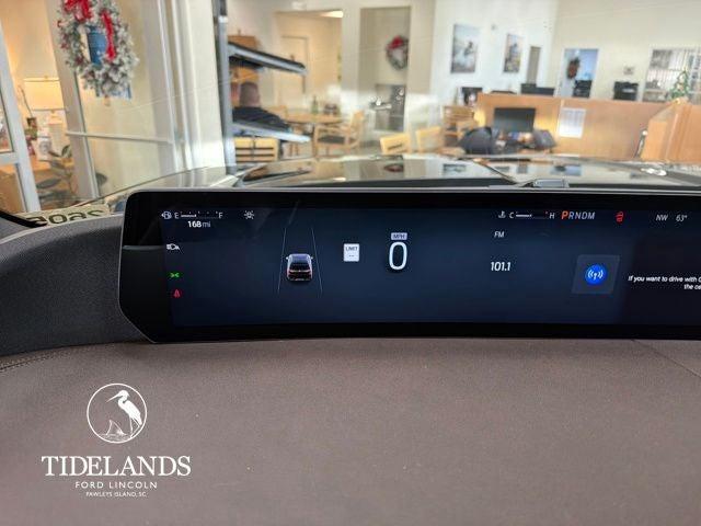 new 2026 Ford Expedition car, priced at $89,695