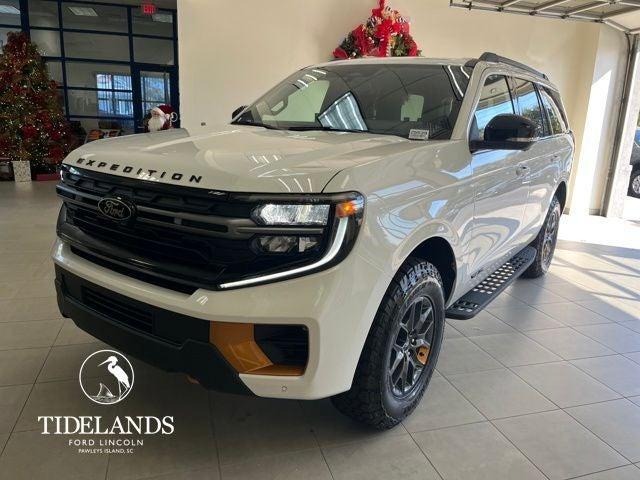 new 2025 Ford Expedition car, priced at $86,180