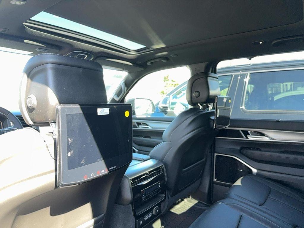 new 2026 Jeep Grand Wagoneer L car, priced at $89,665