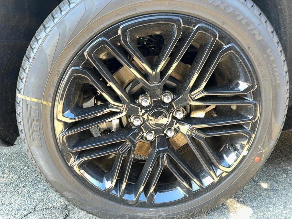 new 2026 Jeep Grand Wagoneer L car, priced at $89,665