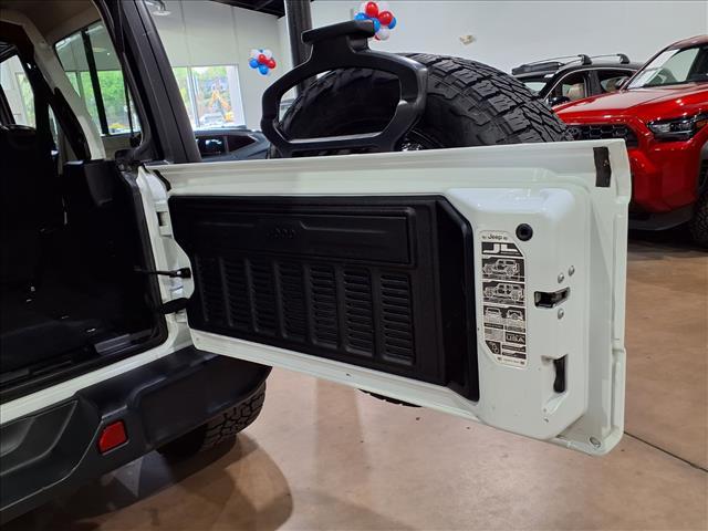 used 2019 Jeep Wrangler Unlimited car, priced at $23,594