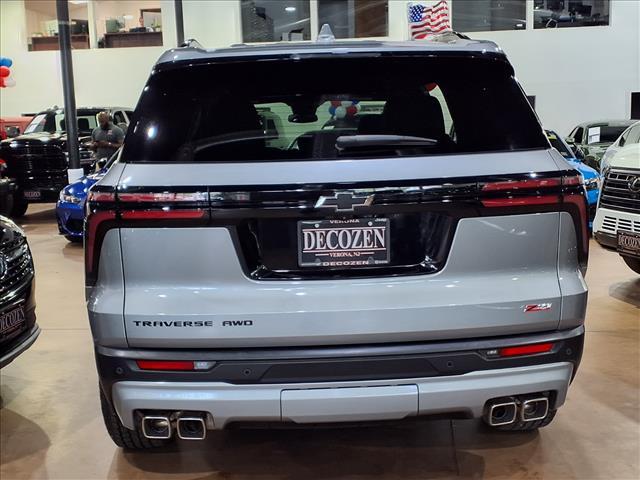 used 2024 Chevrolet Traverse car, priced at $46,694