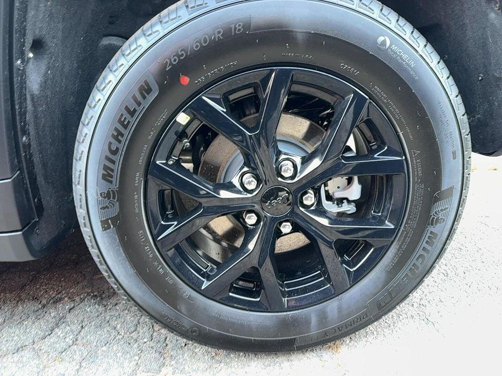 new 2026 Jeep Grand Cherokee car, priced at $48,155