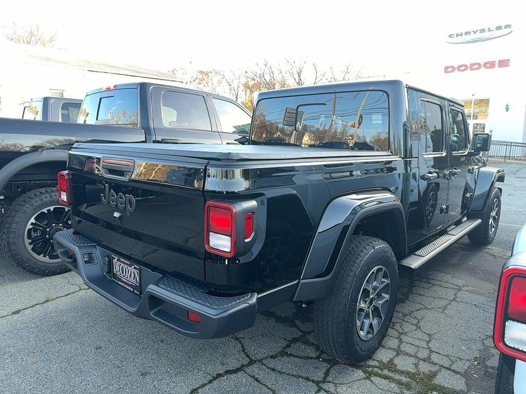 new 2026 Jeep Gladiator car, priced at $55,190