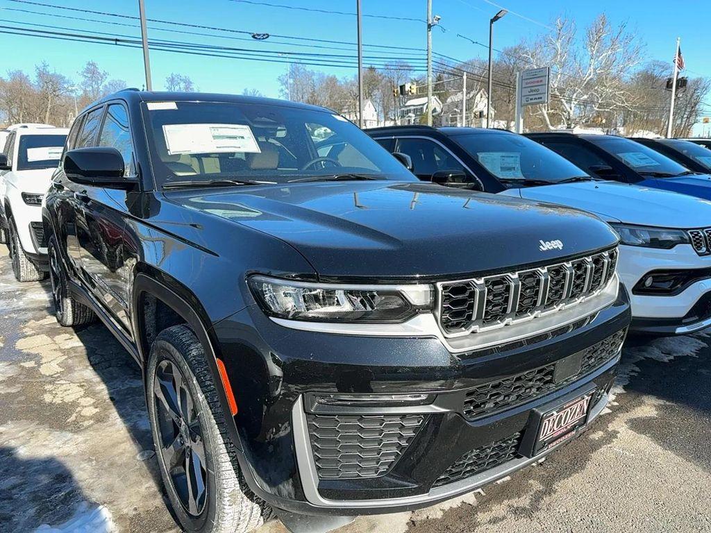 new 2026 Jeep Grand Cherokee car, priced at $50,330