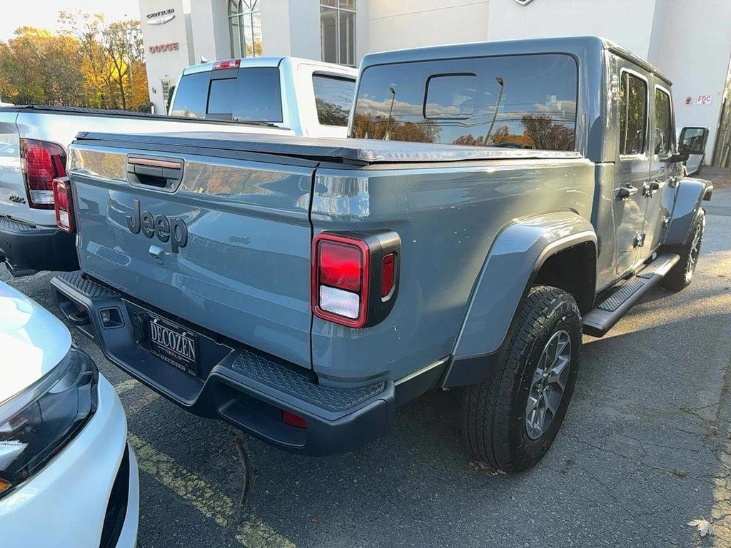 new 2026 Jeep Gladiator car, priced at $55,190