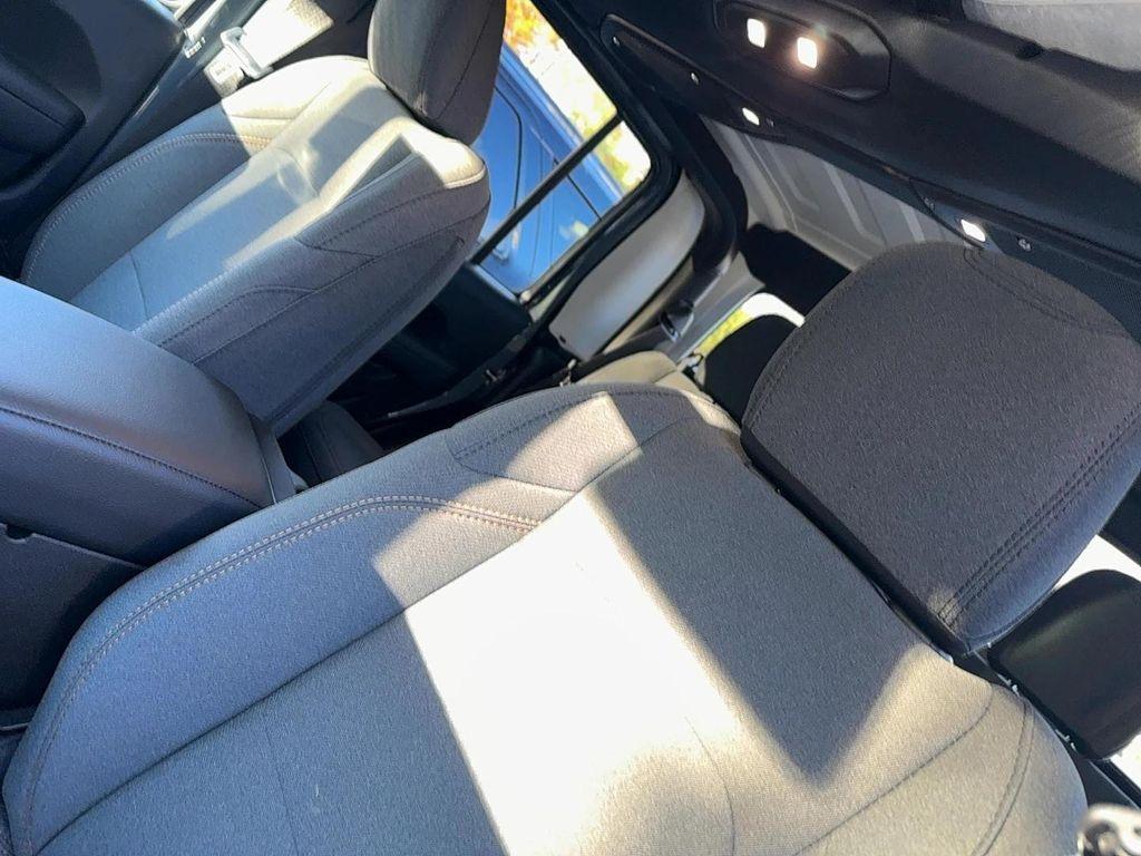 new 2026 Jeep Gladiator car, priced at $55,190