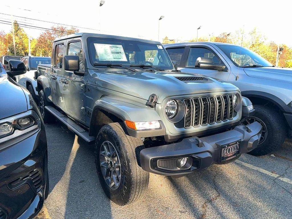 new 2026 Jeep Gladiator car, priced at $55,190