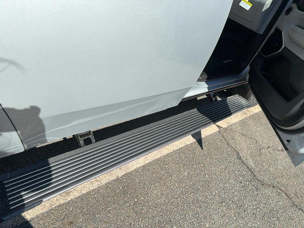 new 2026 Jeep Grand Wagoneer L car, priced at $89,665