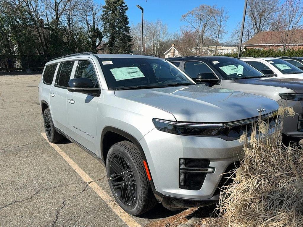 new 2026 Jeep Grand Wagoneer L car, priced at $89,665