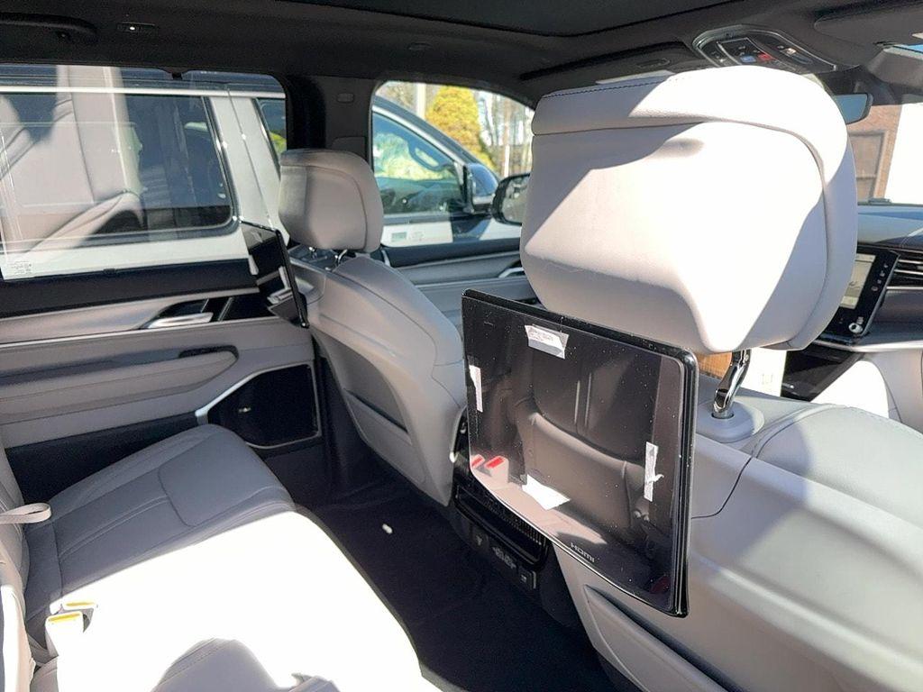 new 2026 Jeep Grand Wagoneer L car, priced at $89,665